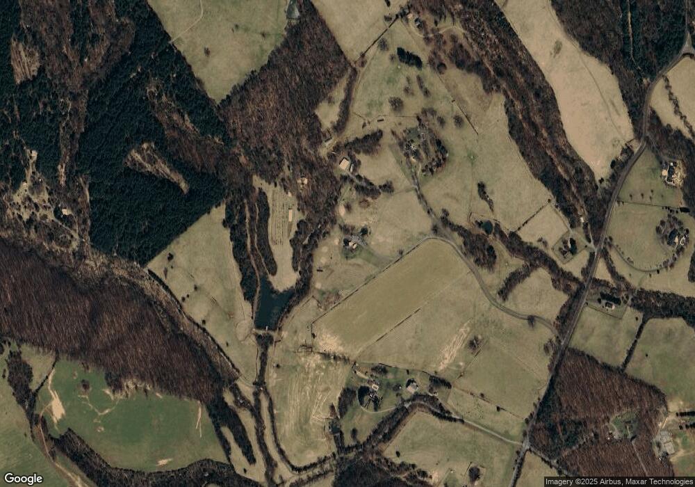 1556 Taylors Gap Rd, Charlottesville, VA 22903 - photo 1