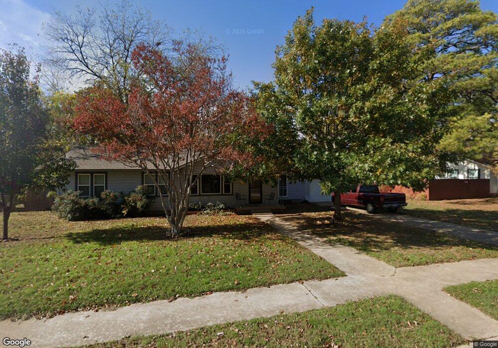 405 Norwood Dr, Hurst, TX 76053 - photo 1