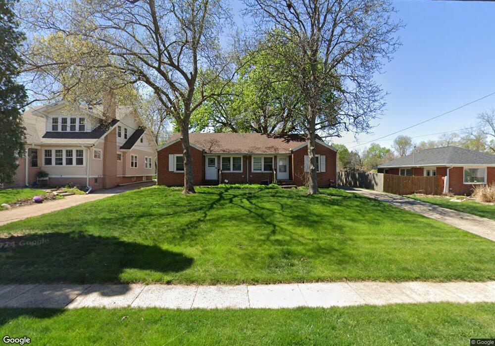 2732 49th St, Des Moines, IA 50310 - photo 1