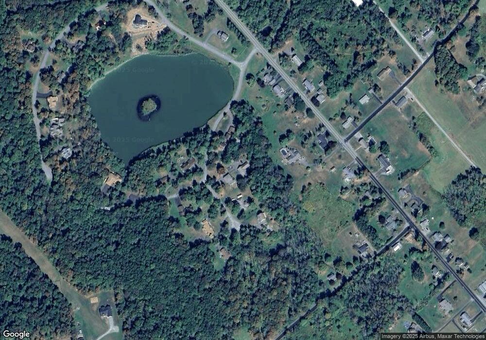 25 London Dr, Bethany, PA 18431 - photo 1