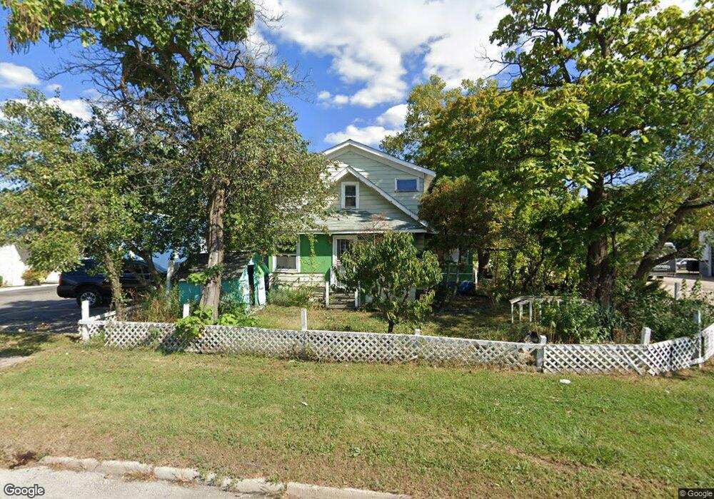 2920 Apple Ave, Waukegan, IL 60085 - photo 1