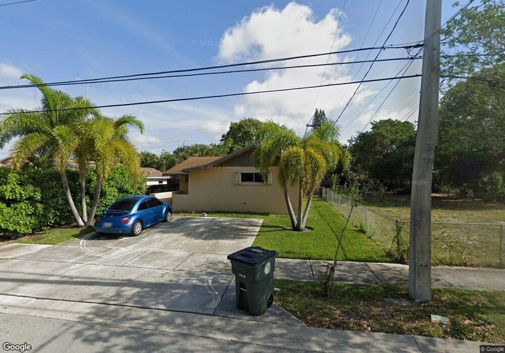 191 NE 15th Terrace, Boca Raton, FL 33432 - photo 1