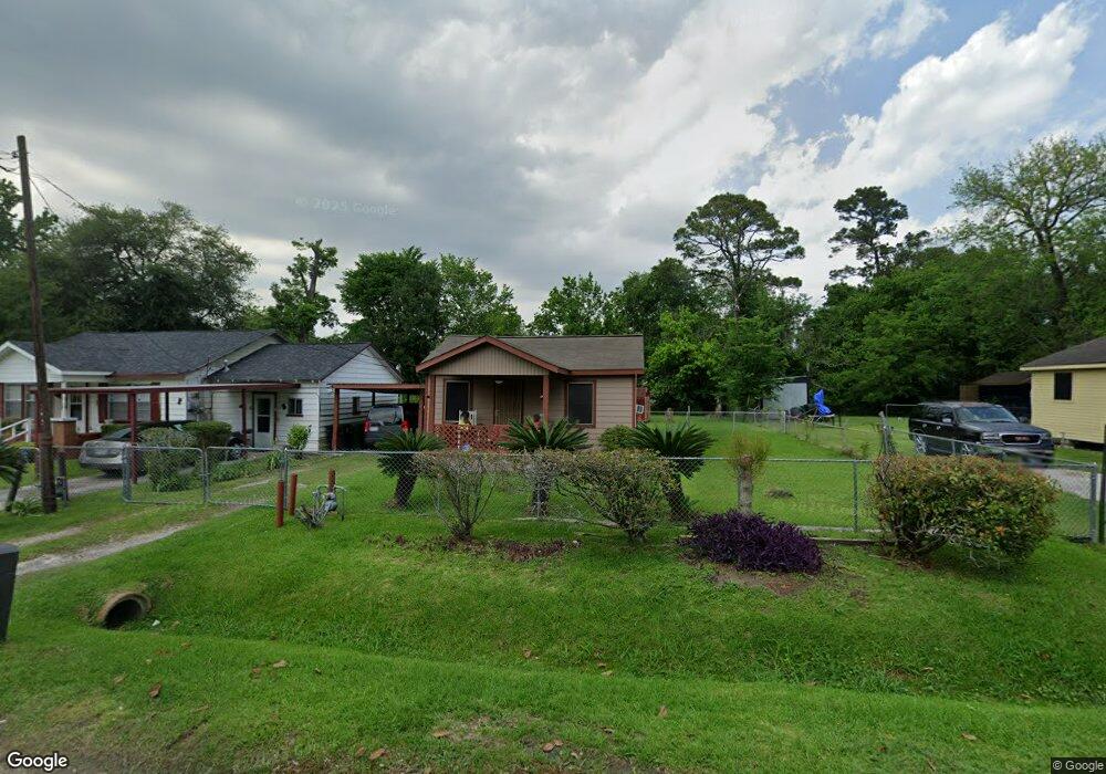 7229 S Hall St, Houston, TX 77028 - photo 1