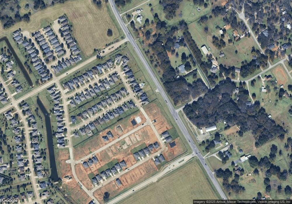 343 Paddle Boat Dr, Granbury, TX 76049 - photo 1