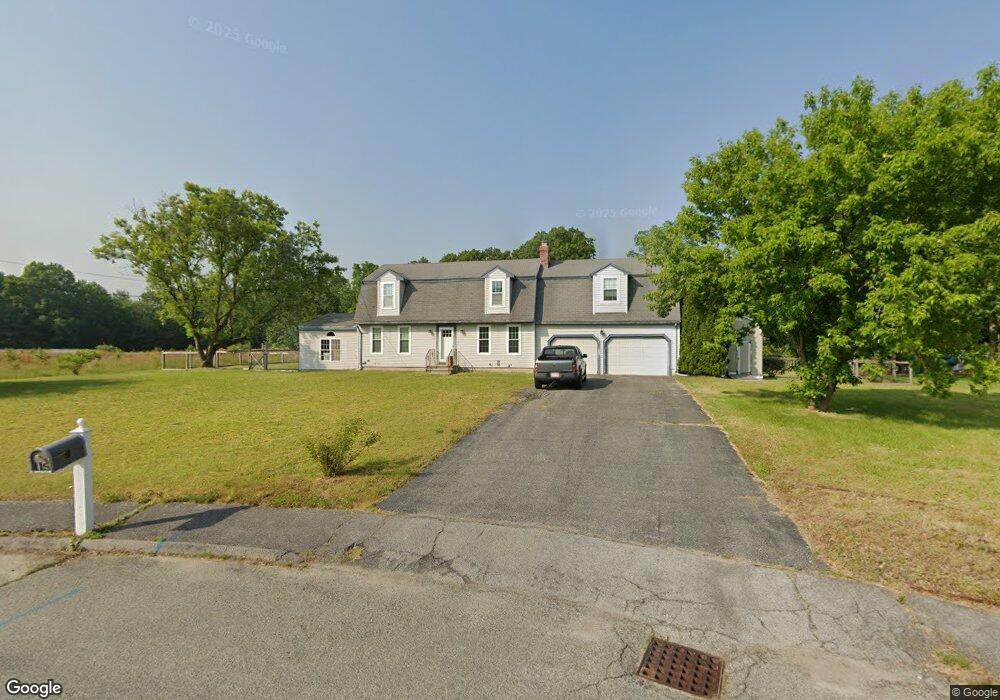 115 Elm St, Uxbridge, MA 01569 - photo 1