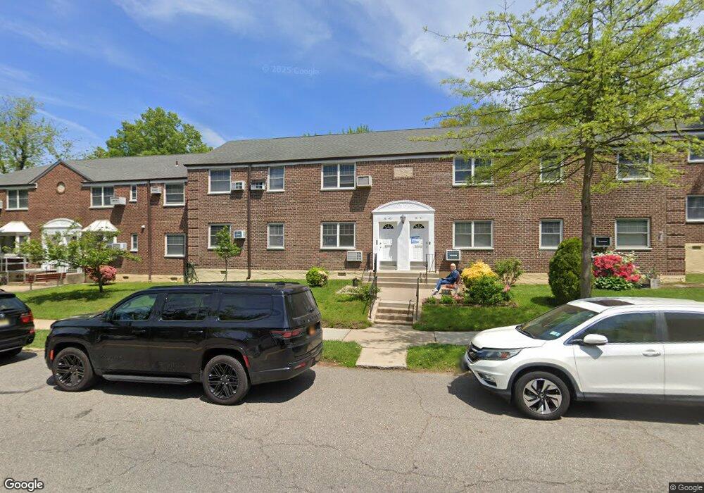 5849 251st St unit Lower, Little Neck, NY 11362 - photo 1