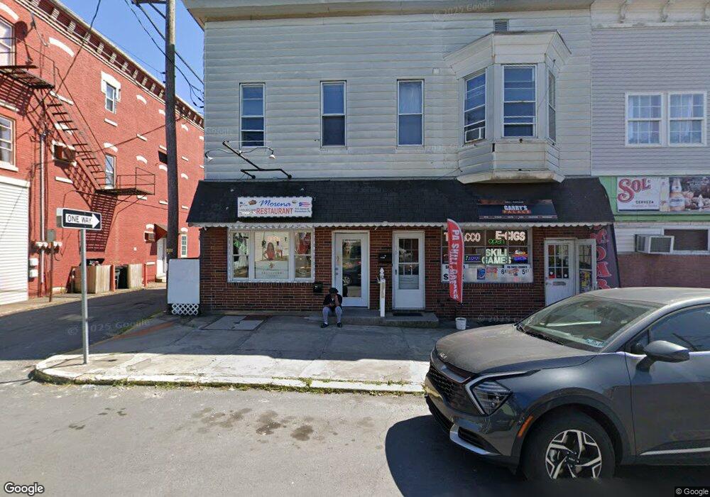 16 E Centre St, Shenandoah, PA 17976 - photo 1