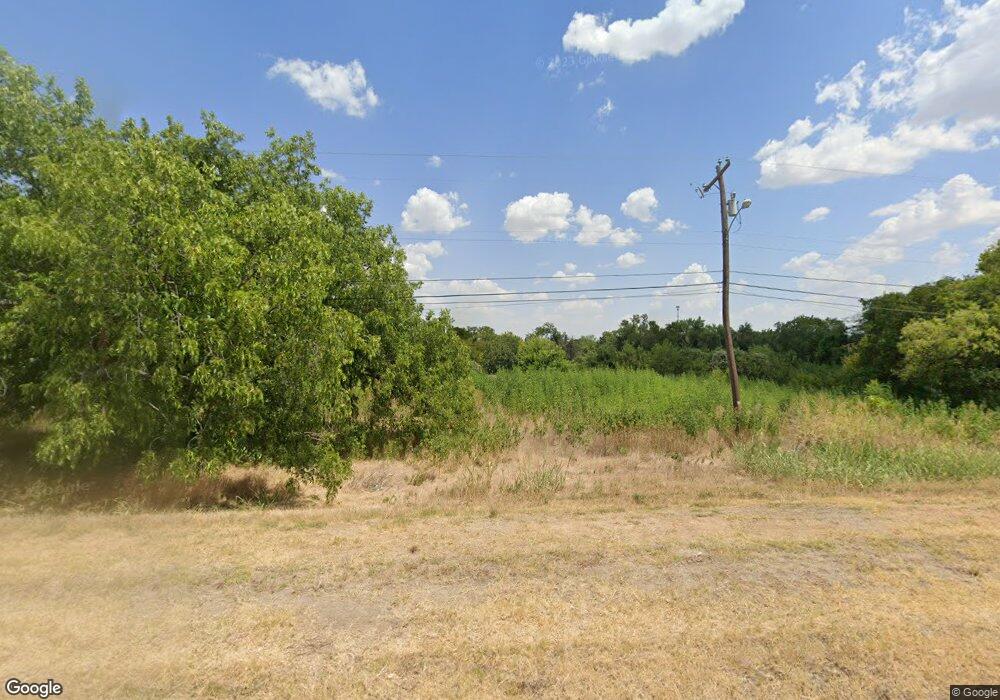 519 N Central Ave, Troy, TX 76579 - photo 1