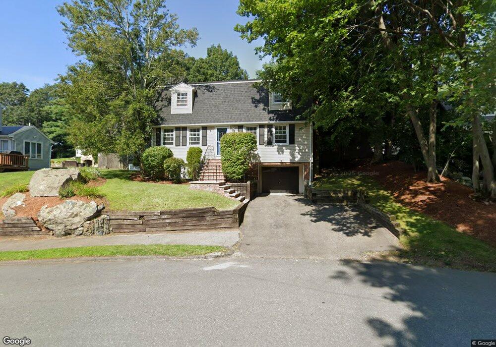 19 Rustic Rd, Stoneham, MA 02180 - photo 1