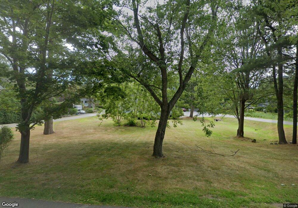 589 York St unit 3, York, ME 03909 - photo 1