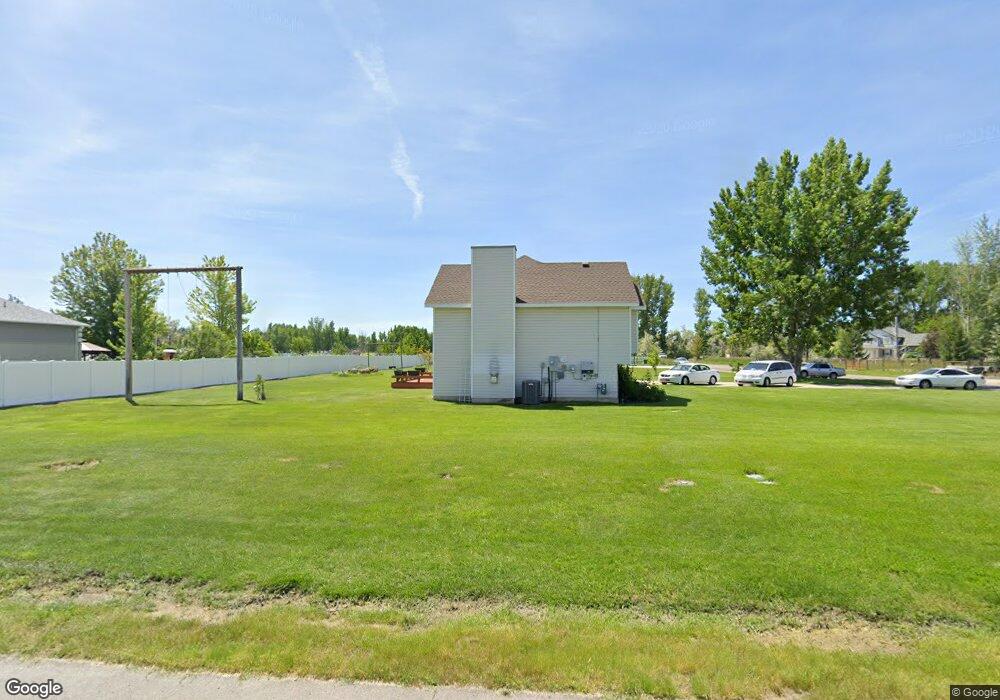 5673 W 4350 S, Hooper, UT 84315 - photo 1