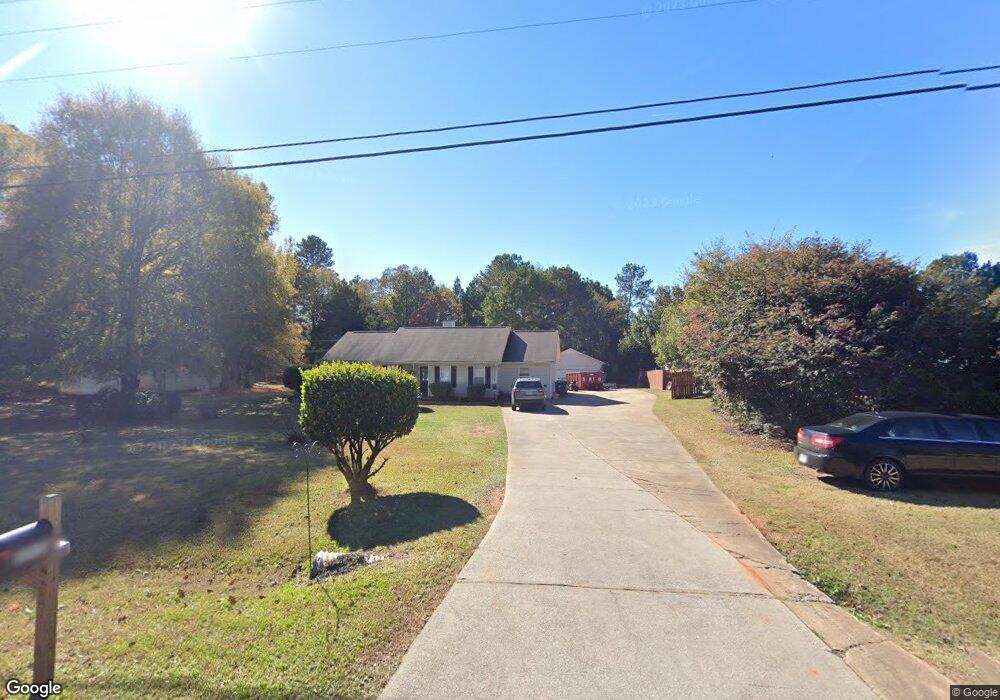 1716 New Hope Rd, Locust Grove, GA 30248 - photo 1