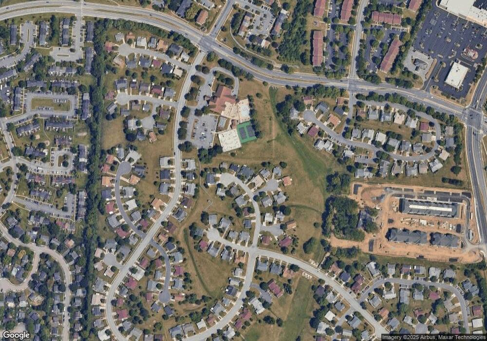 6889 Crabapple Ct, Frederick, MD 21703 - photo 1