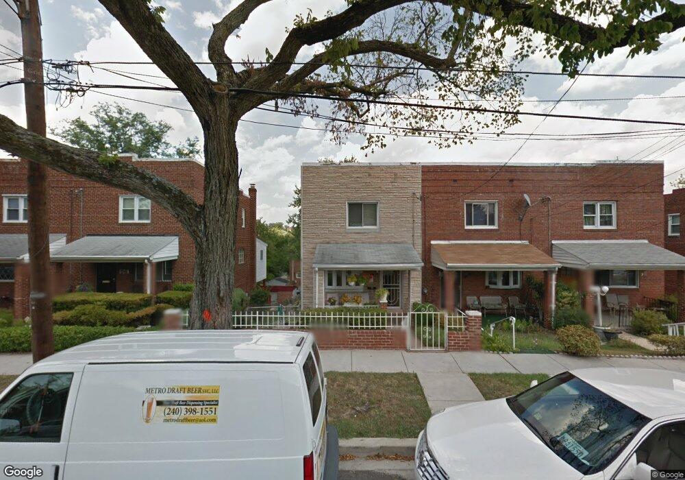 100 54th St SE, Washington, DC 20019 - photo 1