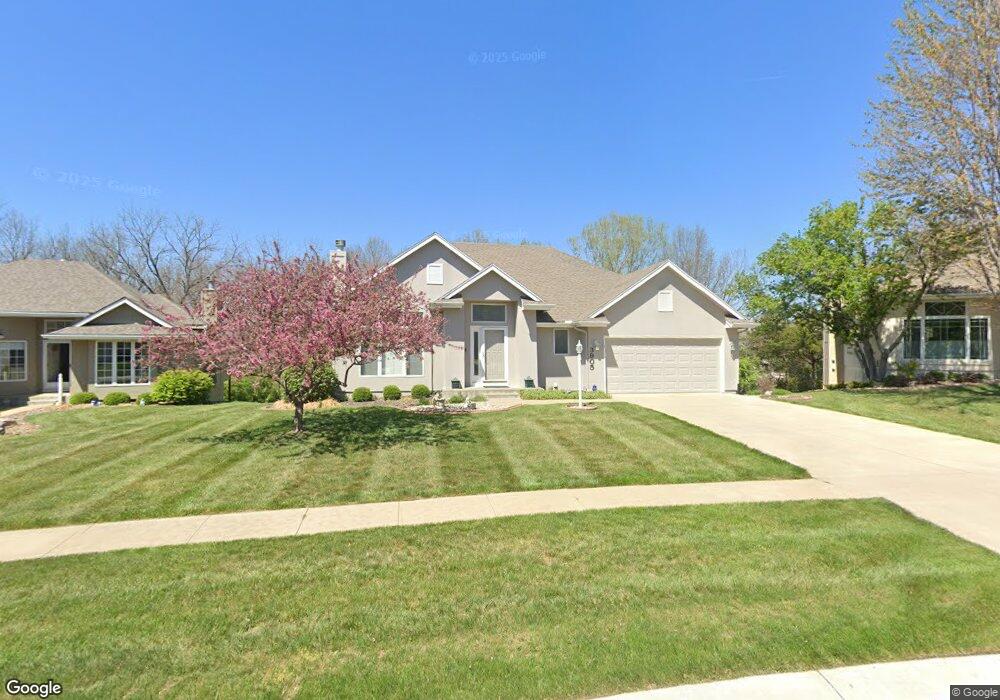 3905 SW Stonybrook Dr, Topeka, KS 66610 - photo 1