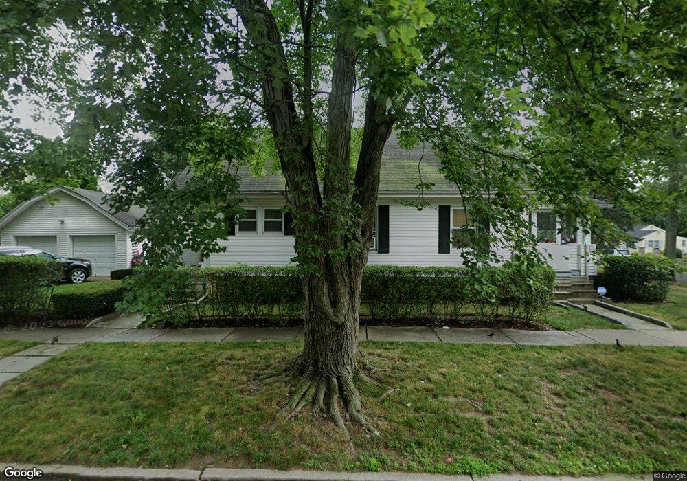 134 Courtland Hill St, Stamford, CT 06906 - photo 1