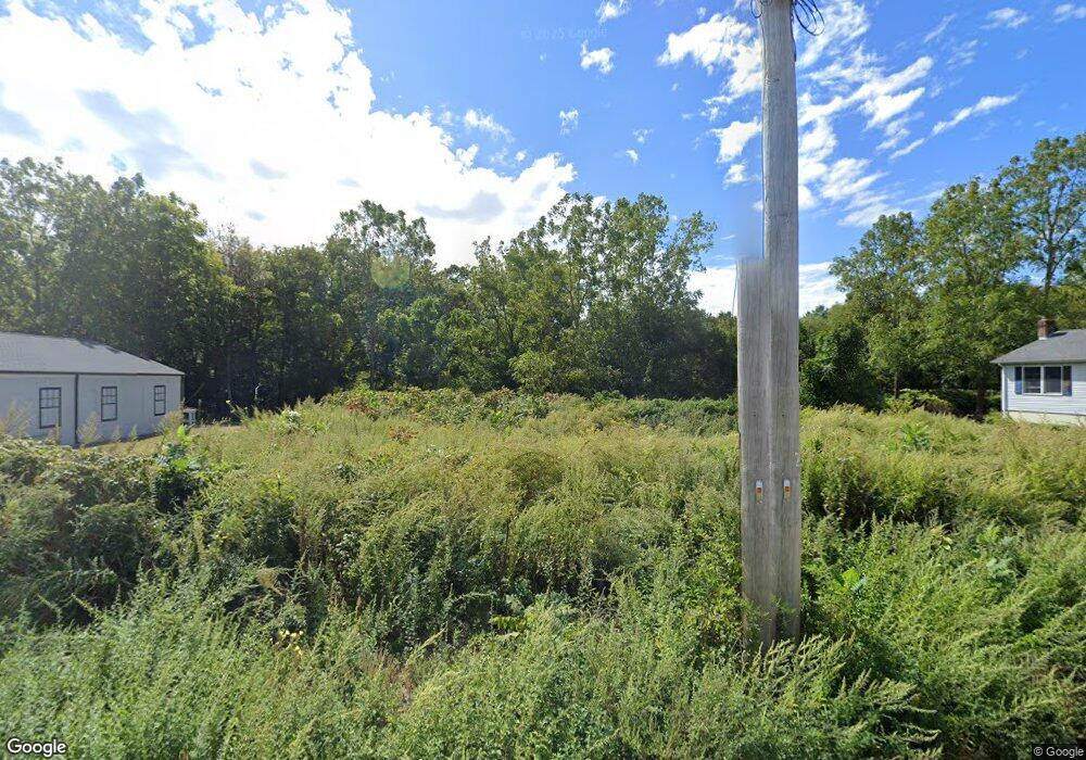 10 Columbus Ave, Westerly, RI 02891 - photo 1