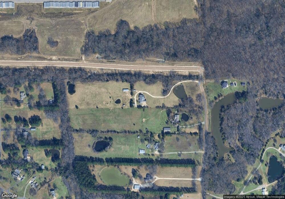 5913 Polk Ln, Olive Branch, MS 38654 - photo 1