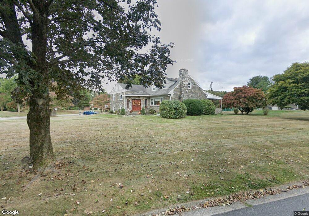 2708 S Kent Rd, Broomall, PA 19008 - photo 1