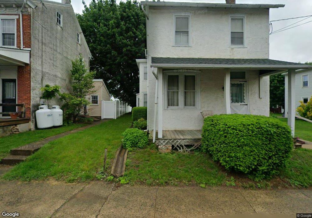 123 E Chestnut St, Bechtelsville, PA 19505 - photo 1