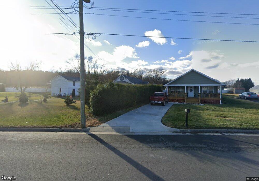 467 W Old Cross Rd, New Market, VA 22844 - photo 1