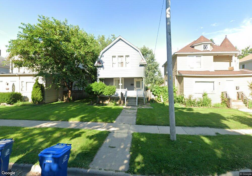 824 Hickory St, Waukegan, IL 60085 - photo 1