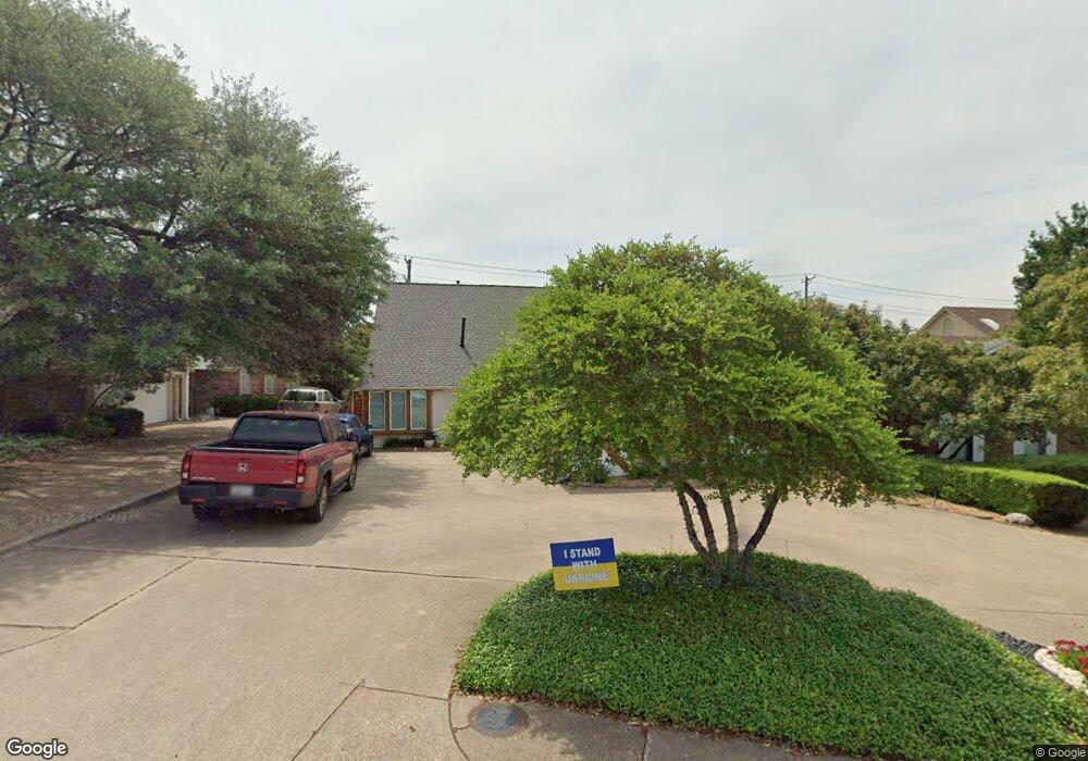 2714 Lawtherwood Ct, Dallas, TX 75214 - photo 1