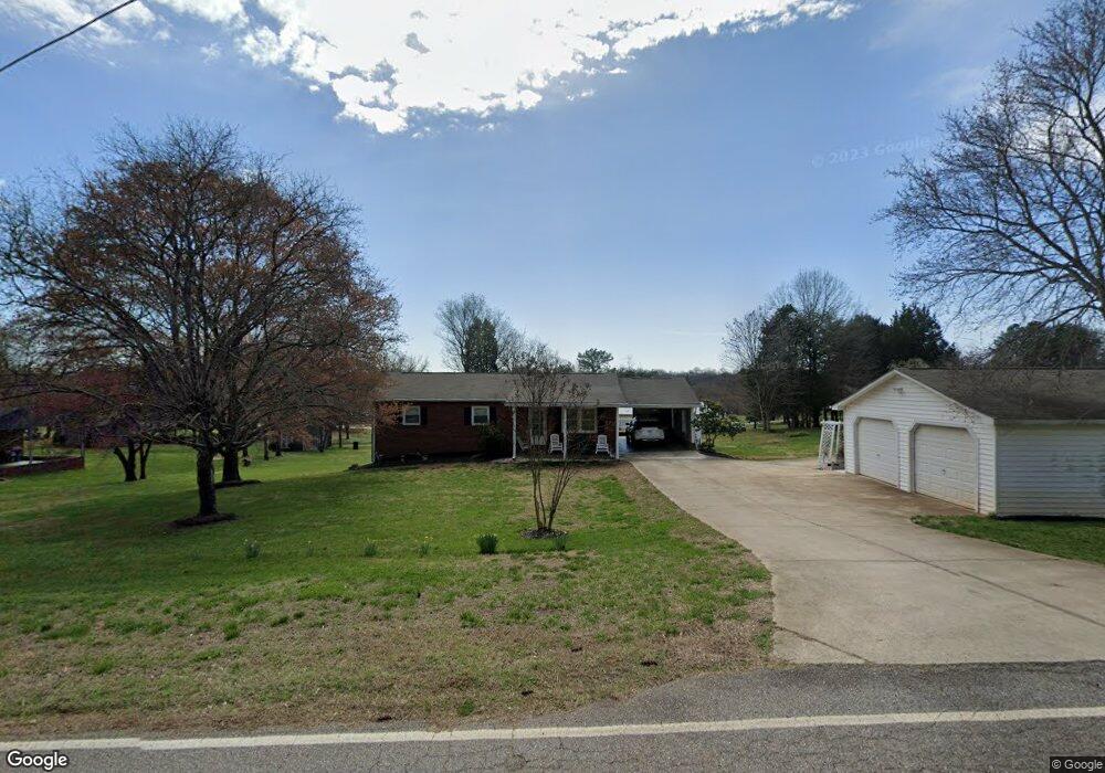 154 Jenkins Rd, Statesville, NC 28625 - photo 1