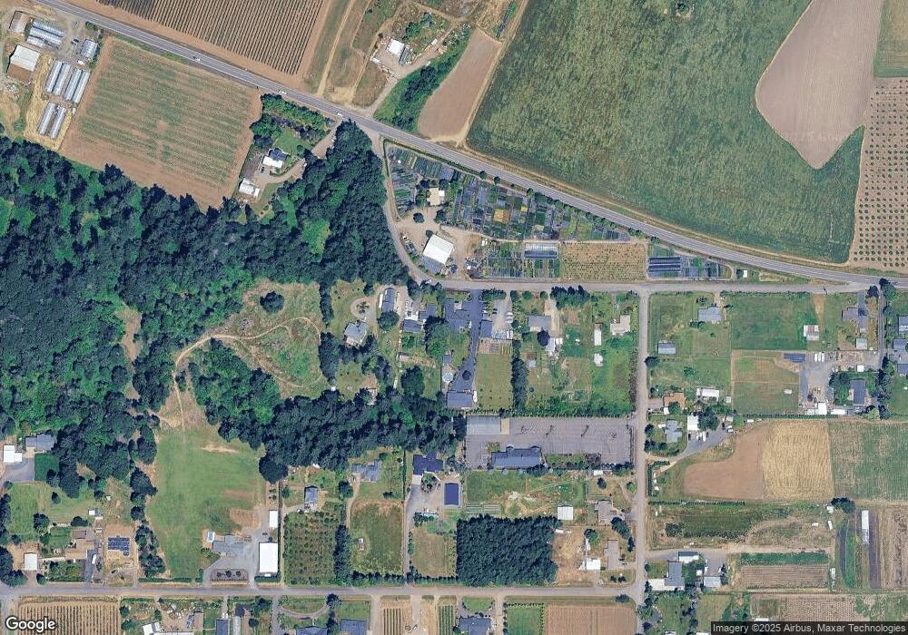 4748 S Killins Loop, Woodburn, OR 97071 - photo 1