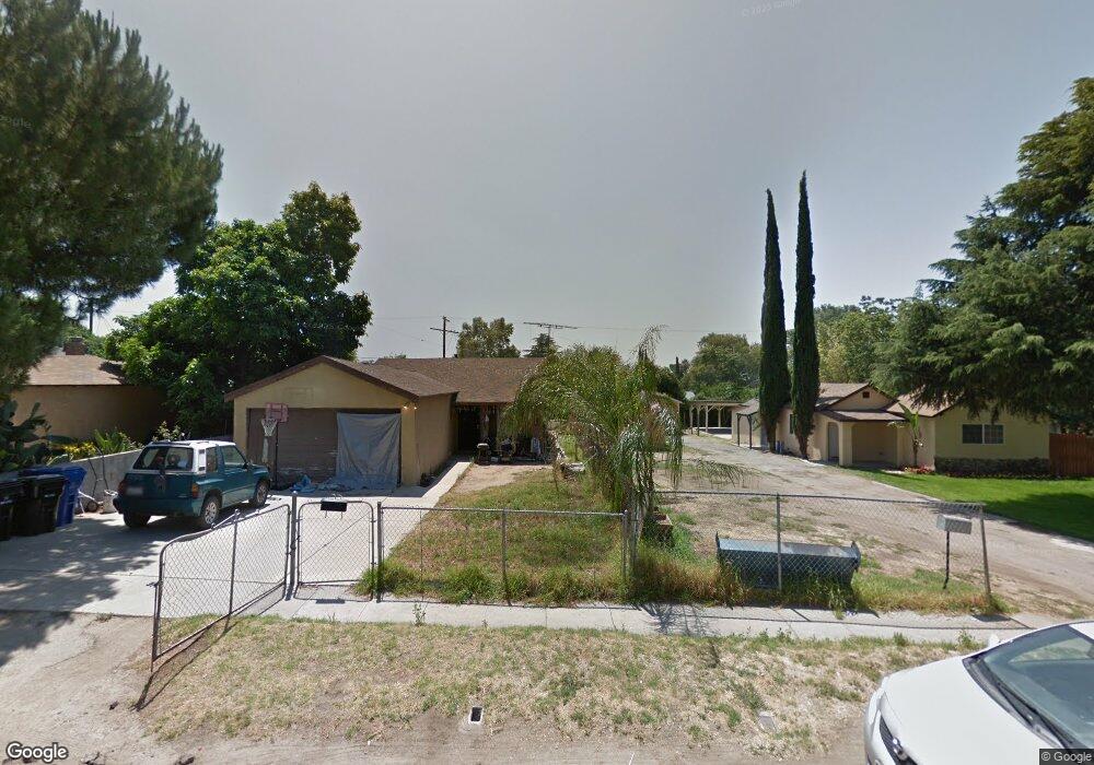 13566 Dyer St, Sylmar, CA 91342 - photo 1