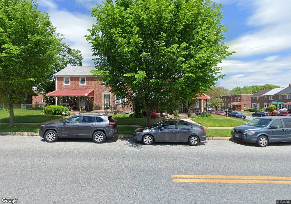 1752 White Oak Ave, Parkville, MD 21234 - photo 1