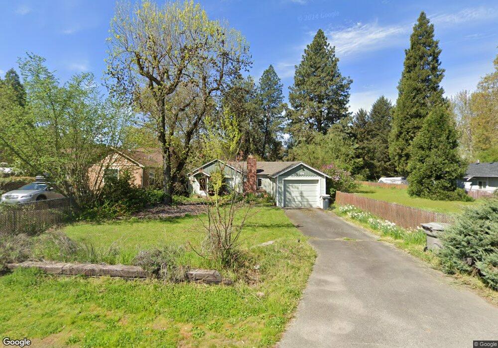 1224 Evergreen Ave, Grants Pass, OR 97527 - photo 1