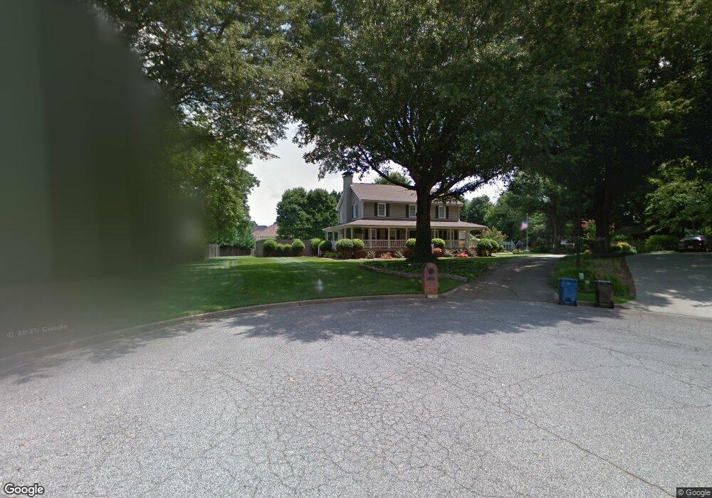 195 Brighton Cir, Alpharetta, GA 30004 - photo 1