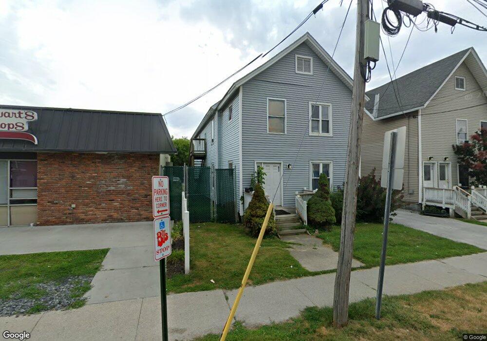 57 Grove St unit 5, Rutland, VT 05701 - photo 1