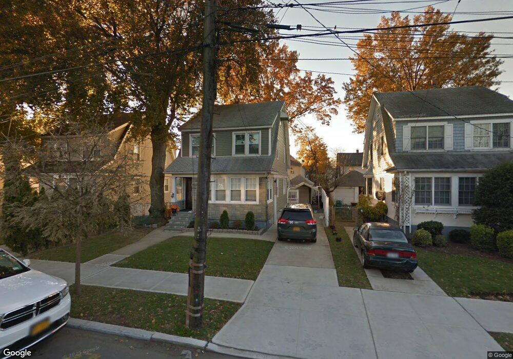 22420 92nd Ave, Queens Village, NY 11428 - photo 1