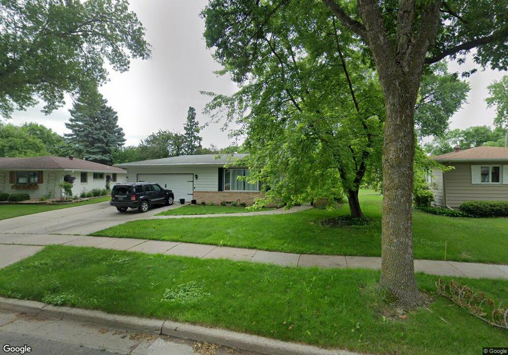 2841 2nd St N, Fargo, ND 58102 - photo 1