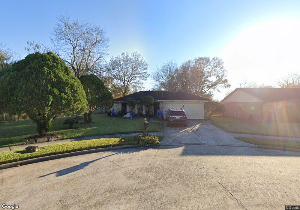 3403 Pinechester Dr, Houston, TX 77066 - photo 1