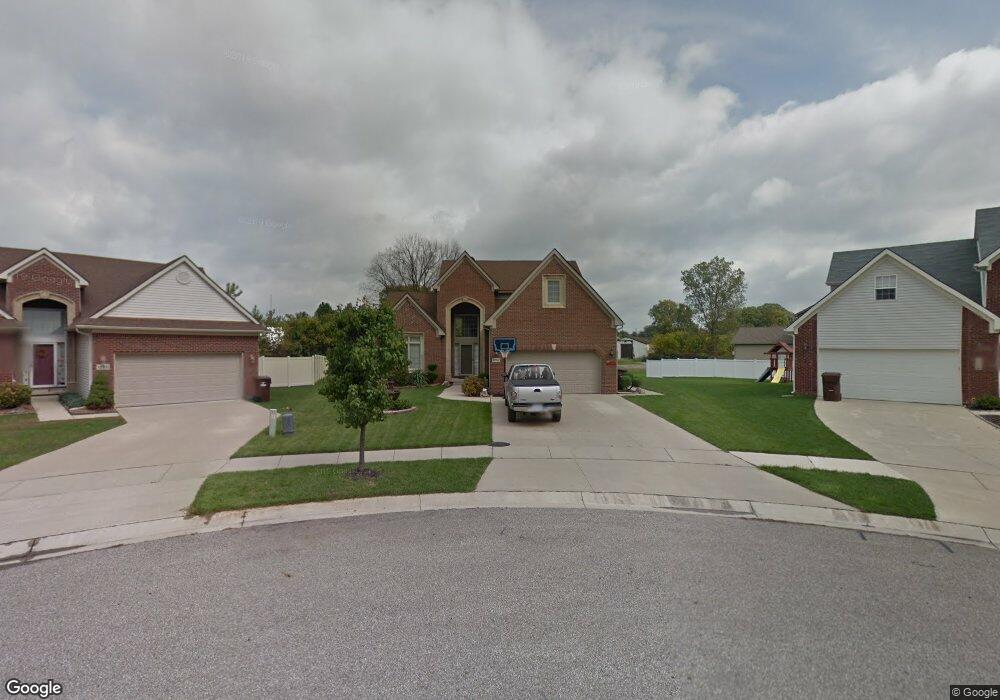 1262 Red Cedar Ln, Carleton, MI 48117 - photo 1