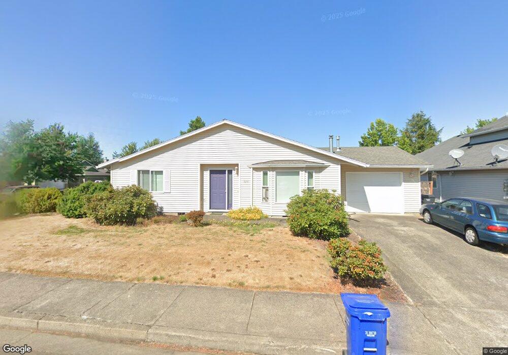 920 Mt View Ln, Molalla, OR 97038 - photo 1