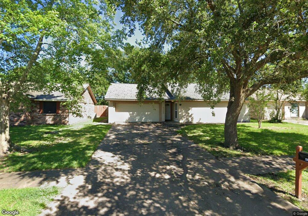 4322 Townes Forest Rd, Friendswood, TX 77546 - photo 1