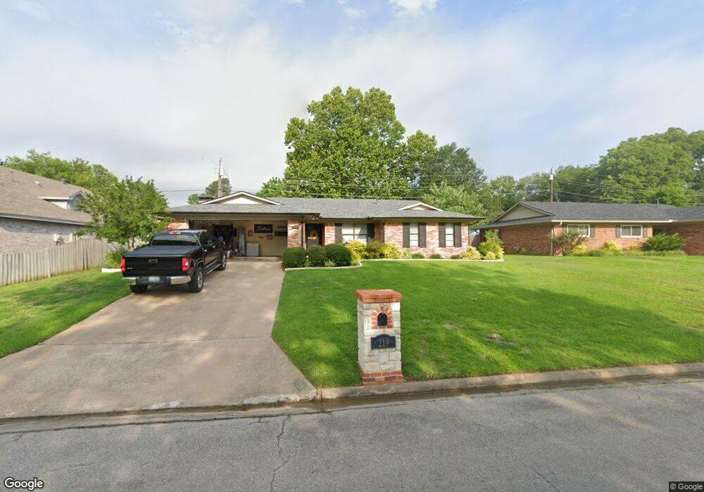 219 Holland Dr, Denison, TX 75020 - photo 1