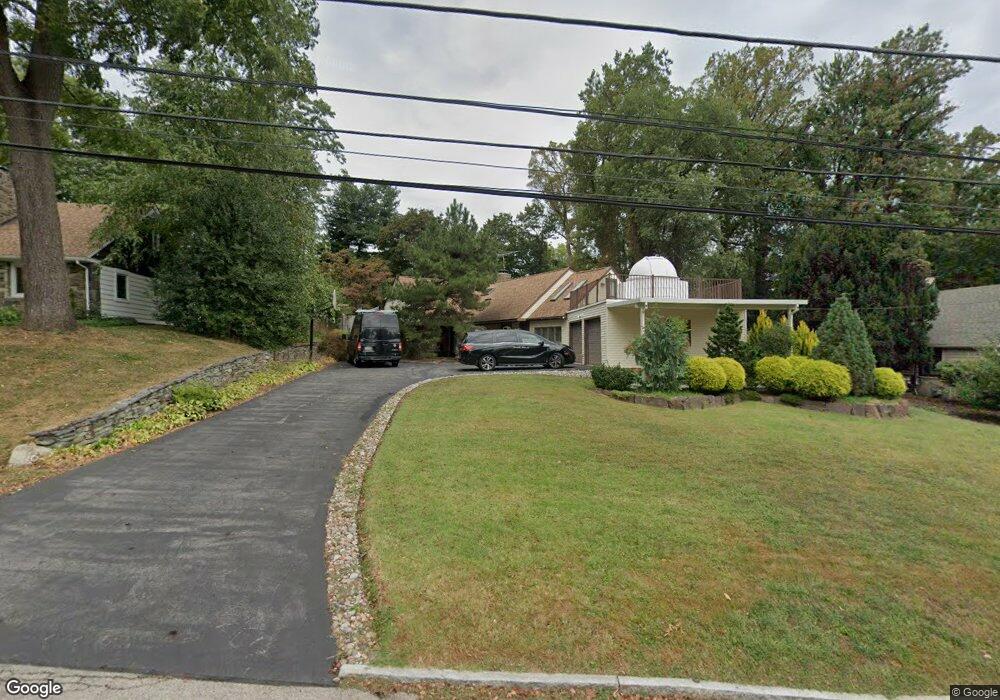 116 Locust Grove Rd, Bryn Mawr, PA 19010 - photo 1