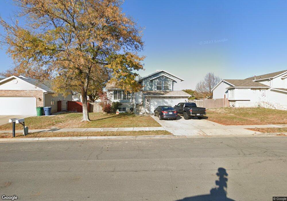 1041 N 75 W, Layton, UT 84041 - photo 1