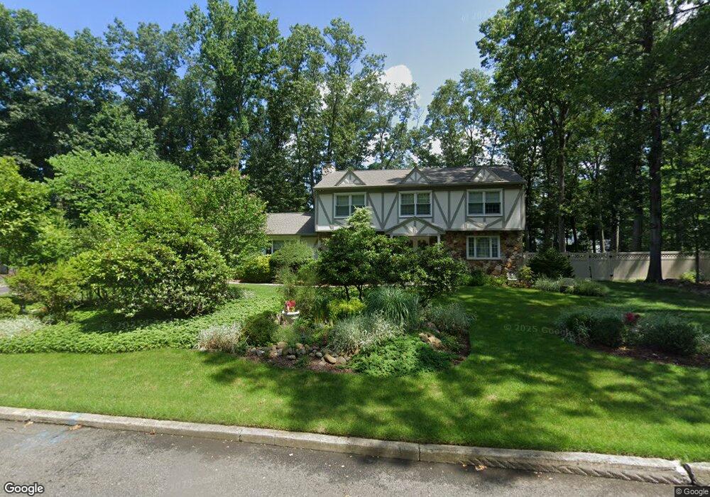 71 Walnut St W, Mahwah, NJ 07430 - photo 1