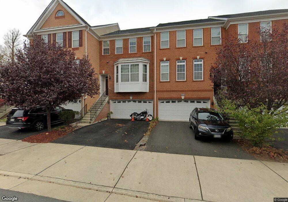 43301 Mitcham Square, Ashburn, VA 20148 - photo 1