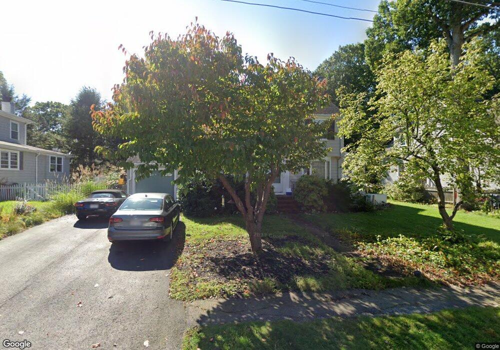 26 Hoover Rd, Needham Heights, MA 02494 - photo 1