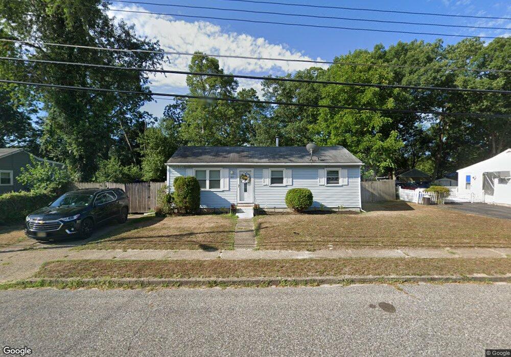 611 Berkeley Dr, Browns Mills, NJ 08015 - photo 1