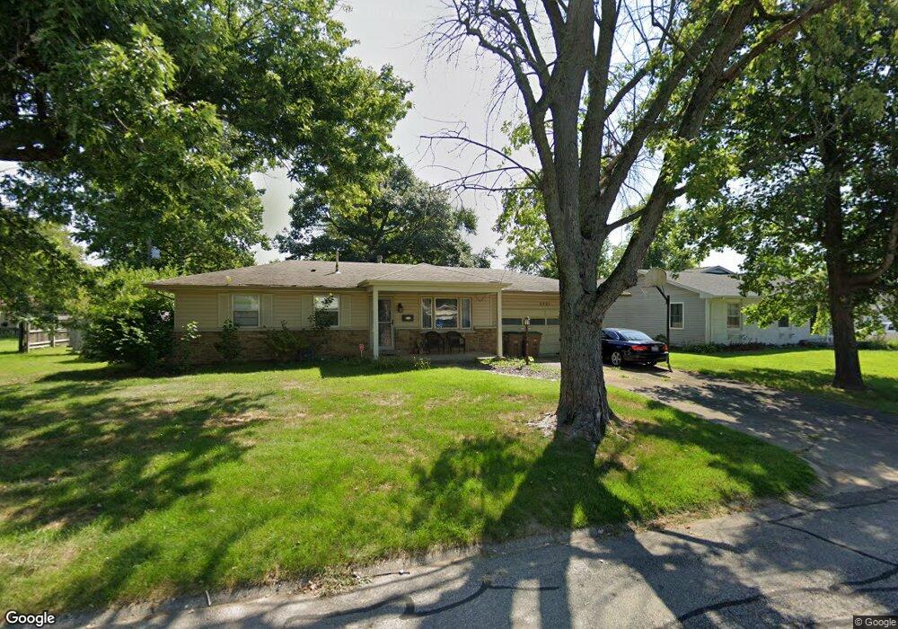 2731 Beech Dr, Columbus, IN 47203 - photo 1