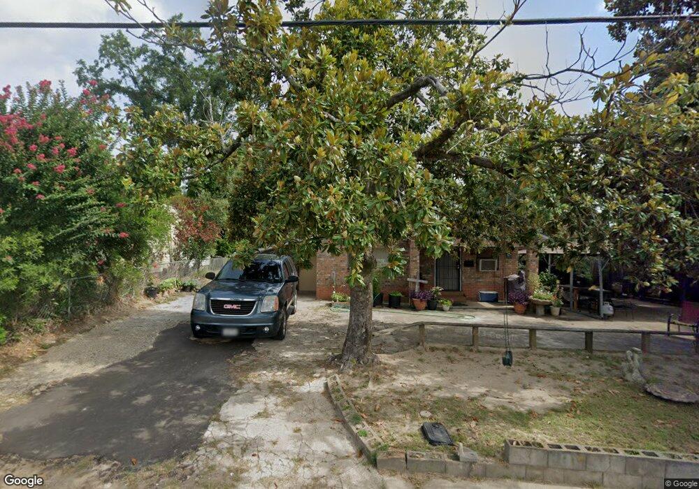 722 W Seale St, Nacogdoches, TX 75964 - photo 1