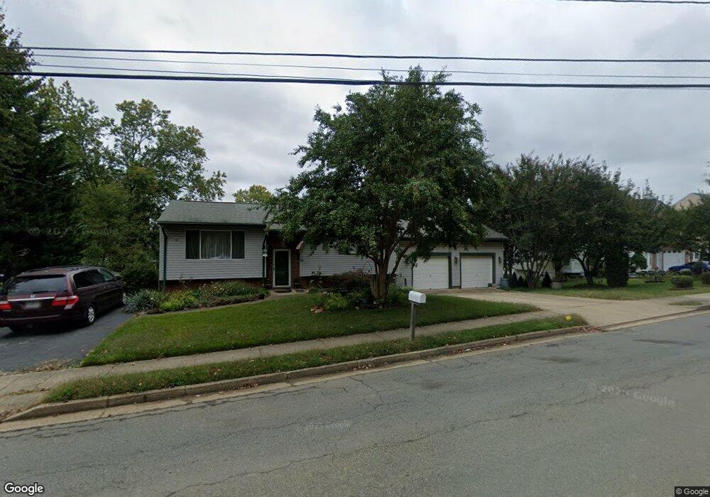 17935 Curtis Dr, Dumfries, VA 22026 - photo 1